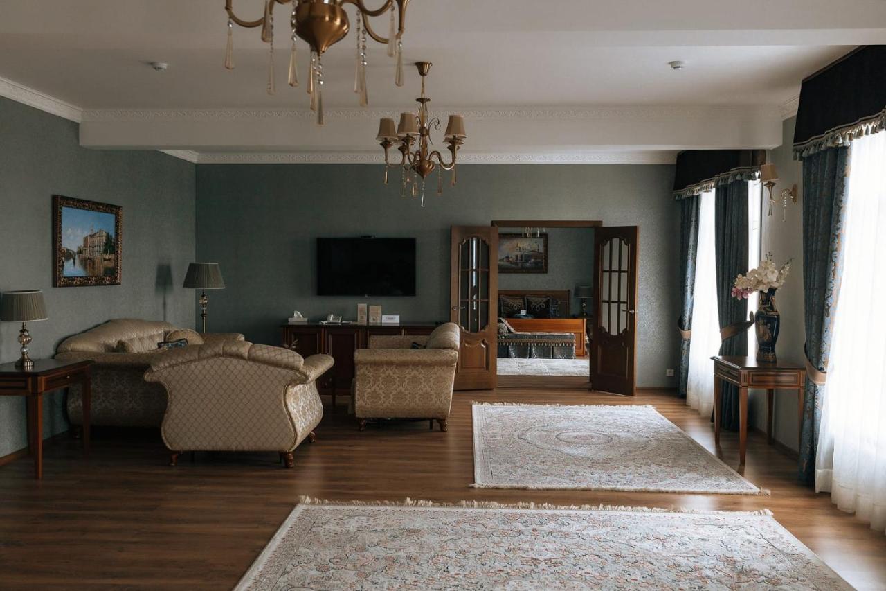 Medeu Hotel Kostanay Bagian luar foto