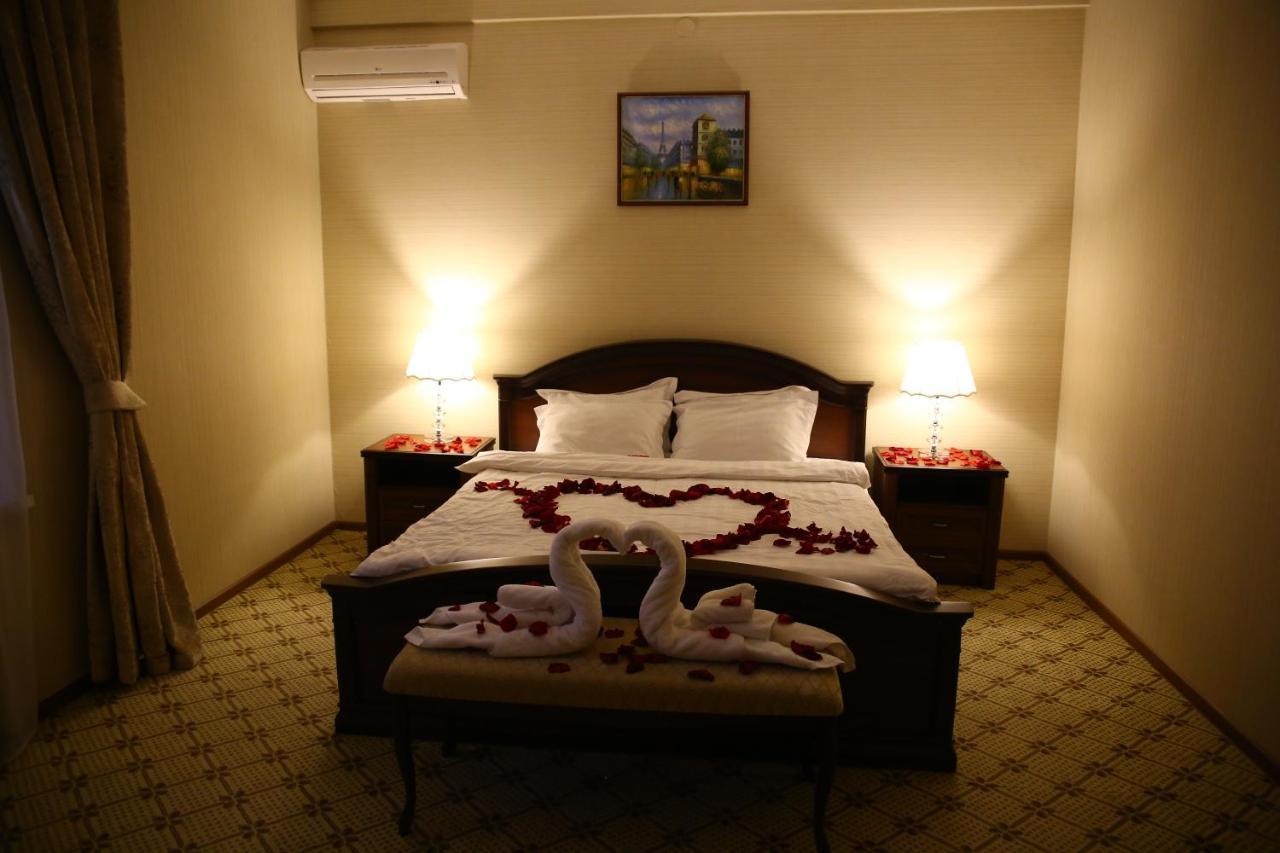 Medeu Hotel Kostanay Bagian luar foto