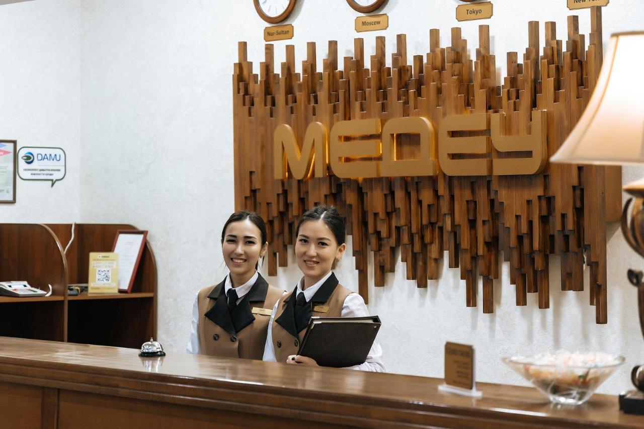 Medeu Hotel Kostanay Bagian luar foto